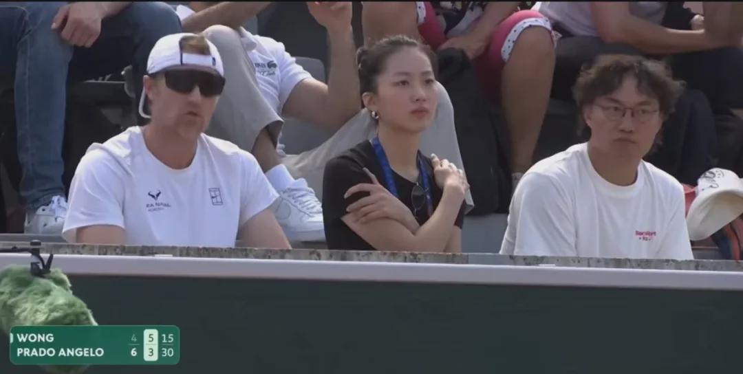 好博体育网球运动员黄泽林承认与陈奕迅女儿陈康堤分手：结束啦，今后专心打球，“离陈奕迅越来越远了”
